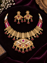 Svarlina Rajwadi Pink Necklace Set