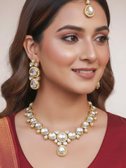 Dhara Kundan Necklace Set