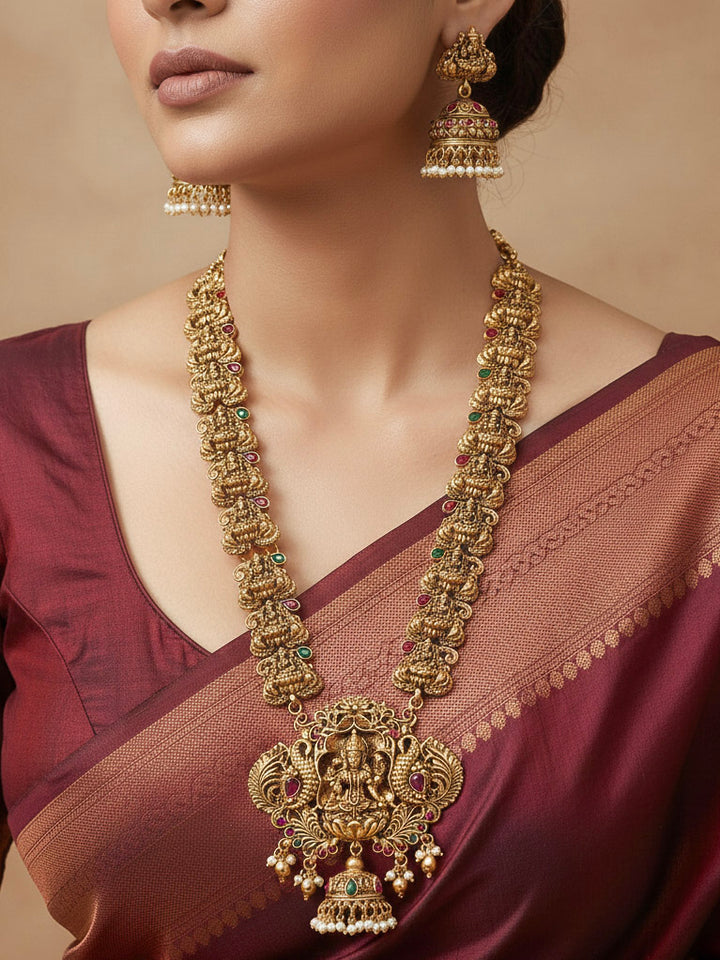 Vibhuti Temple Necklace Set