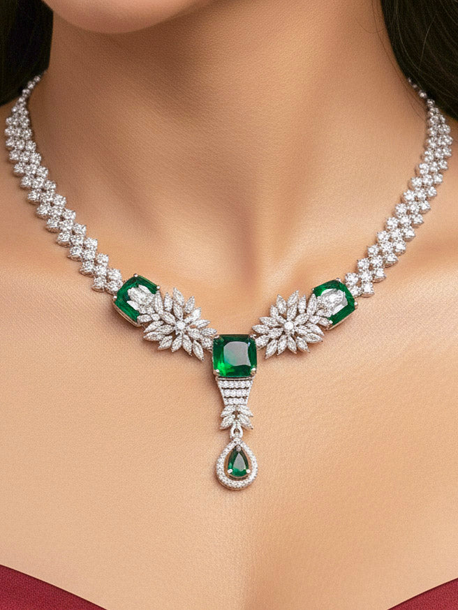 Serena Green Necklace Set