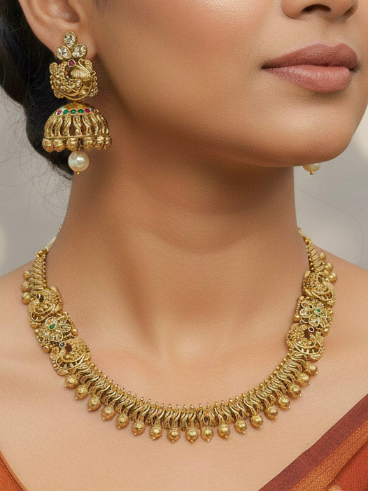Haripriya Necklace Set