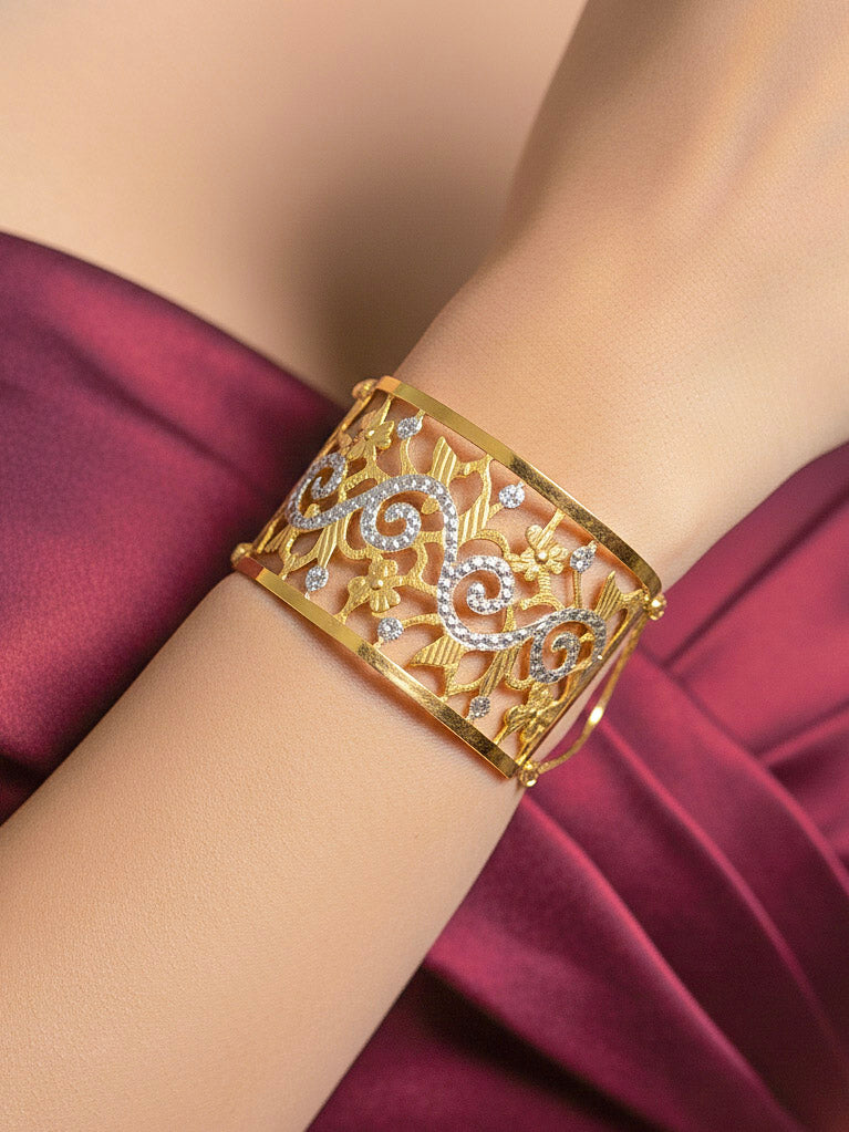 Alisha 12 Gold Bracelet (Adjustable)