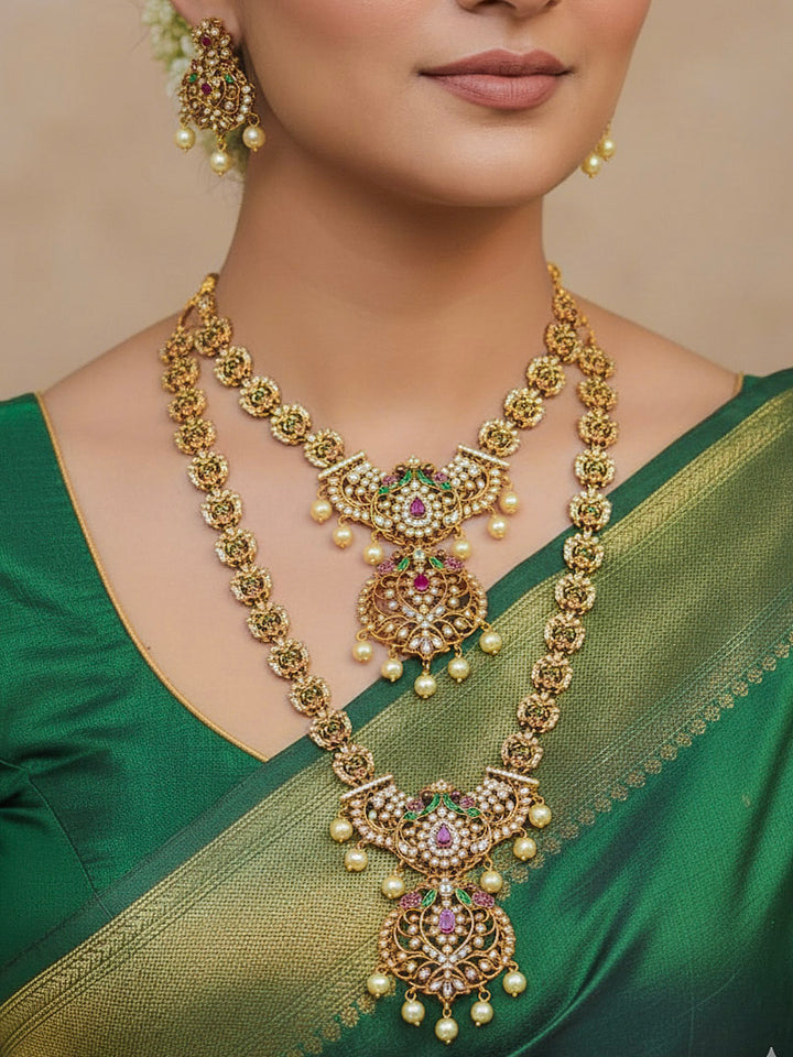 Shweta Necklace Set