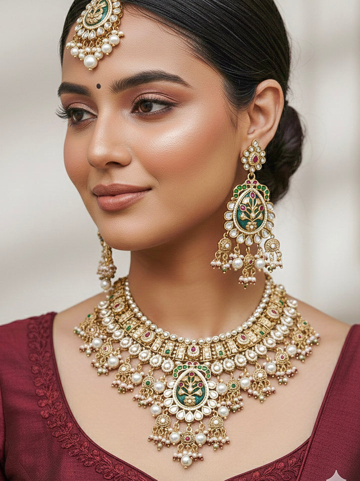 Chandramukhi Necklace Set