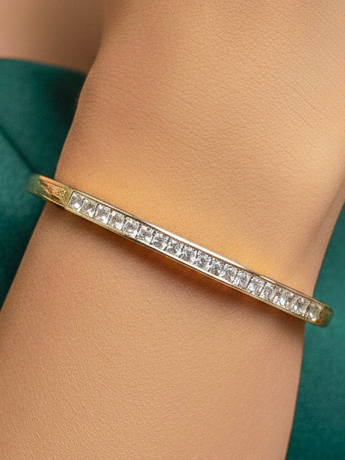 Diamira Gold Bracelet (Openable)