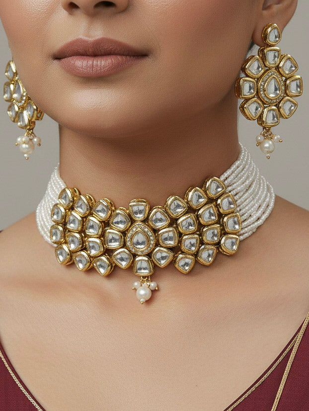 Ishika Choker Necklace Set