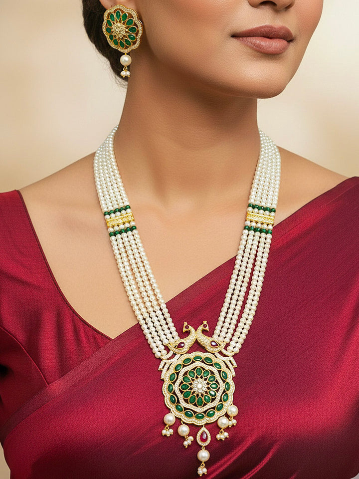 White Gayatri Necklace Set