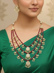 Kavinya Kundan Necklace Set