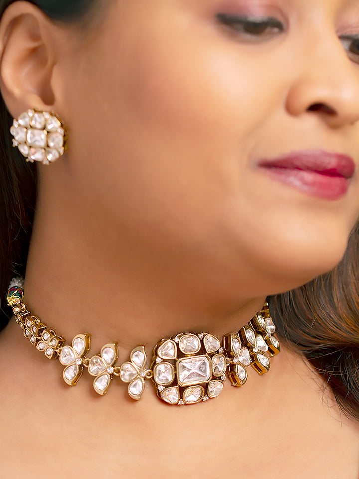 Mrinali Necklace Set