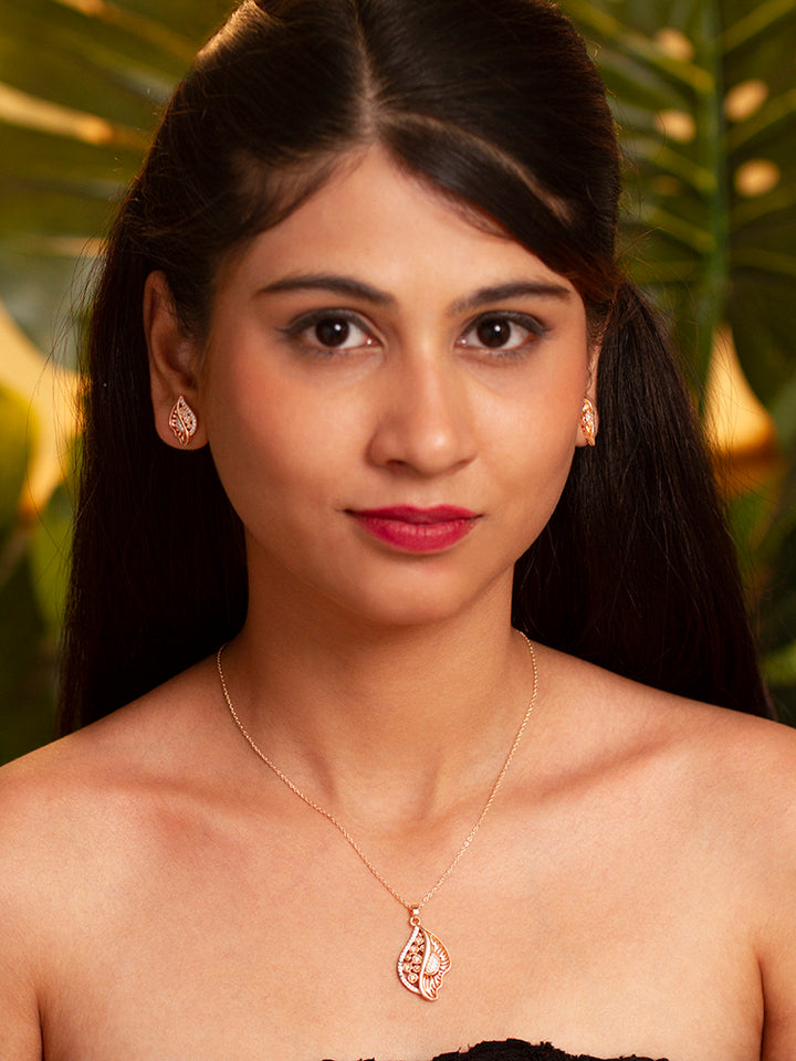 Dhvani Pendant Set