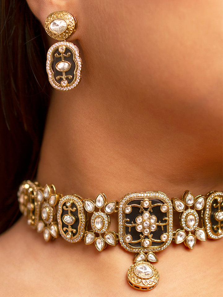 Saanvika Blue Necklace Set