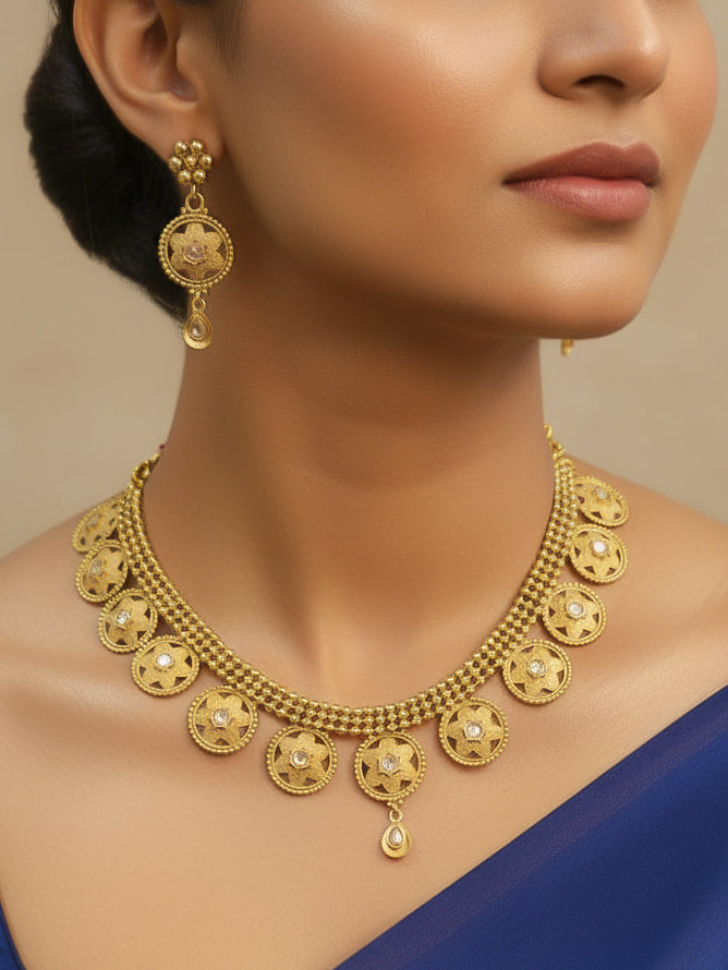 Manorama Gold Necklace Set