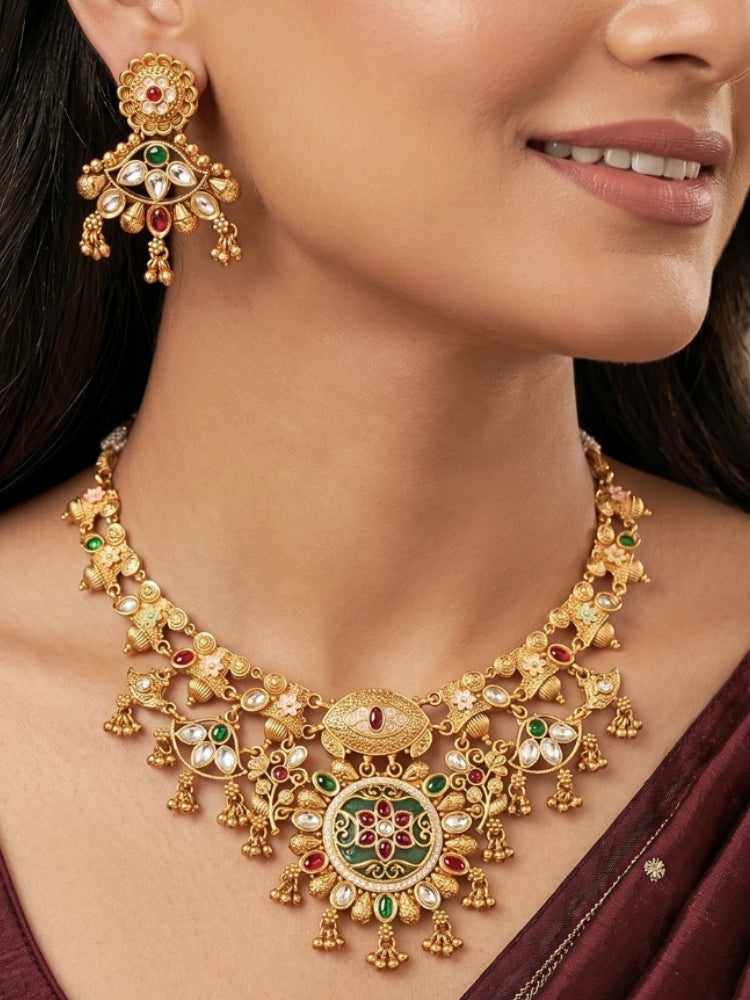 Uthpala Necklace Set