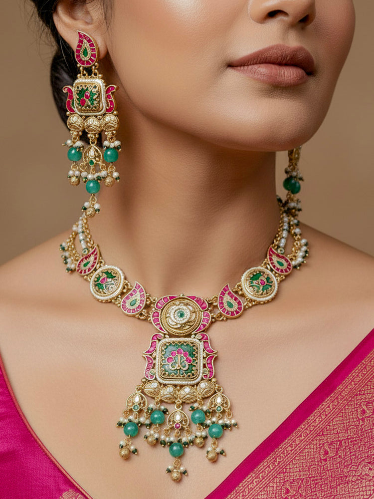 Vidyutparna Heritage Necklace Set