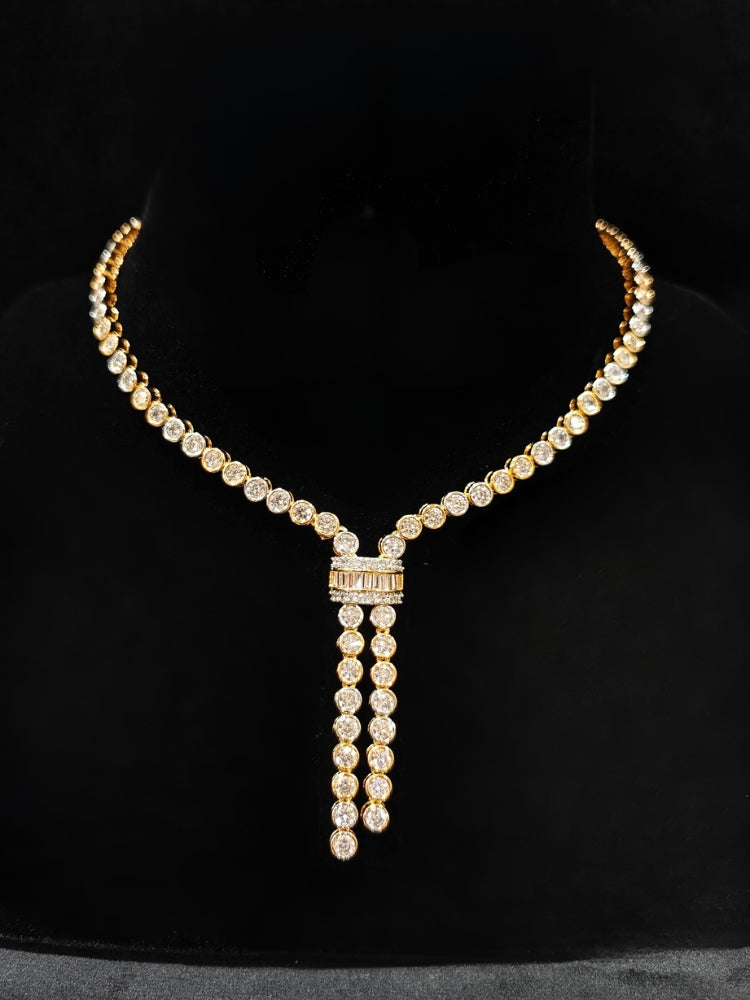 Close-up of an ornate Western Diamond gold Collar jewellery set and earrings with American Diamond. A trending American diamond necklace for a 2026 Reception celebration. Close-up of a cocktail party look featuring a premium American diamond necklace.