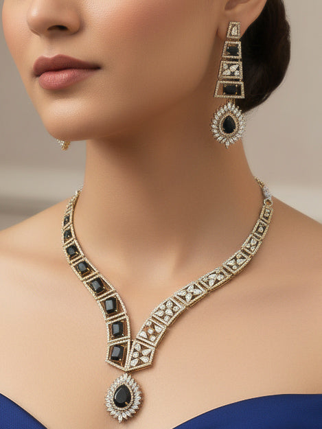 Novique Necklace Set