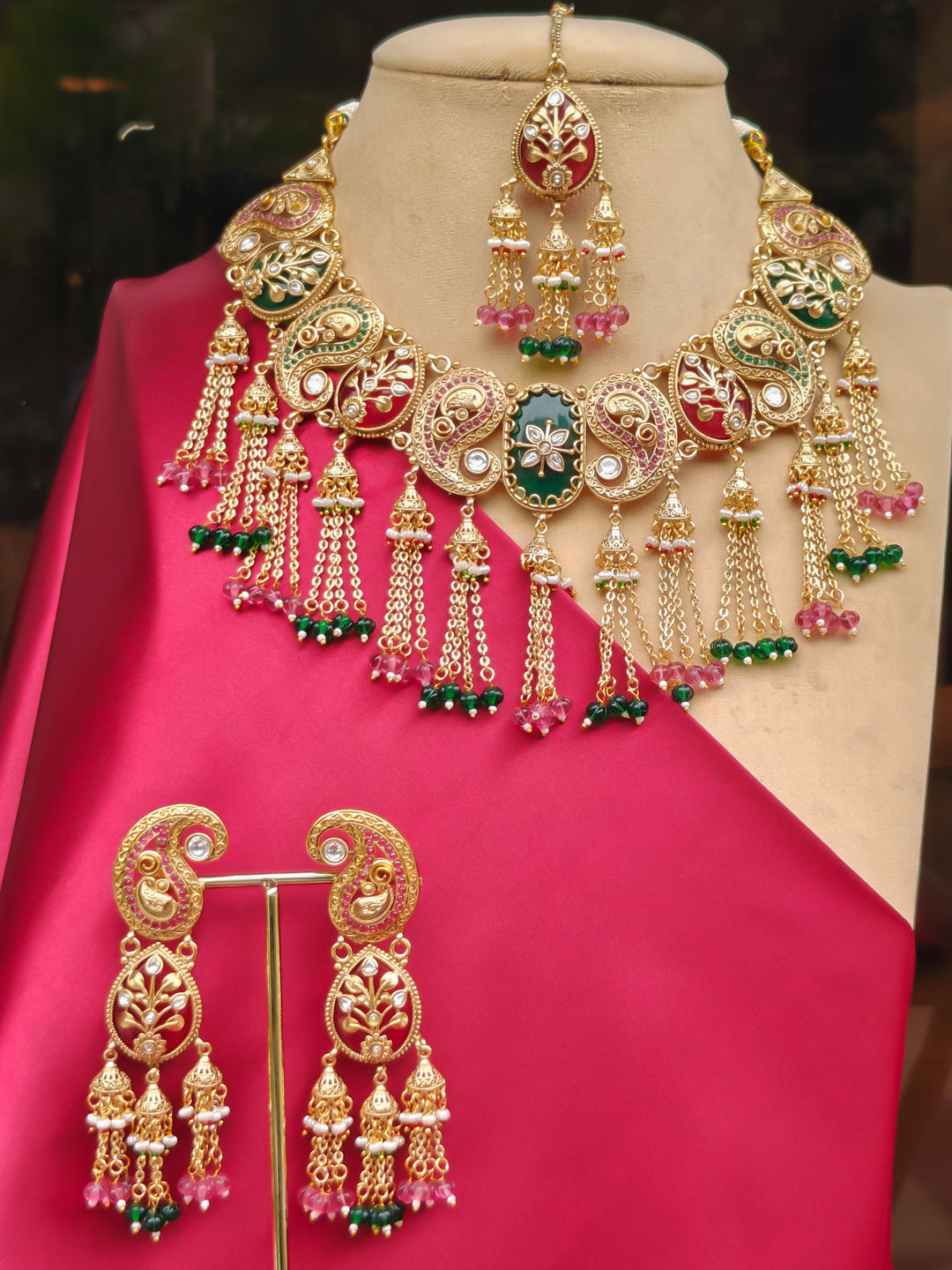 Rajnandini Necklace Set