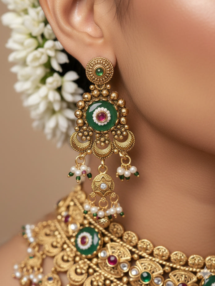 Mallikajaan Necklace Set