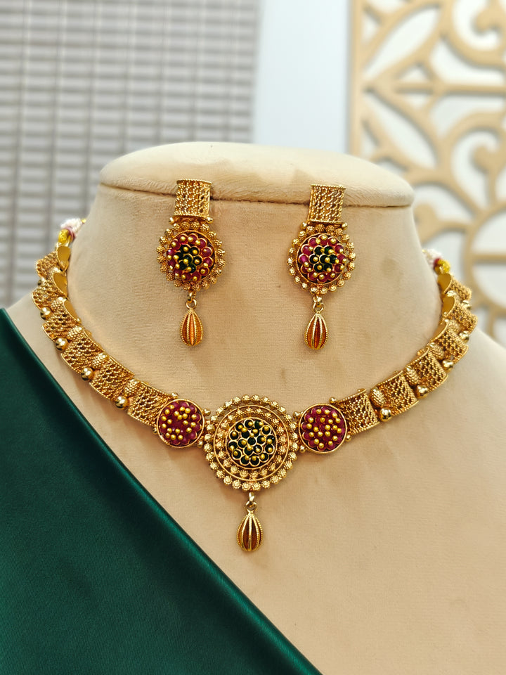 Tripura Necklace Set