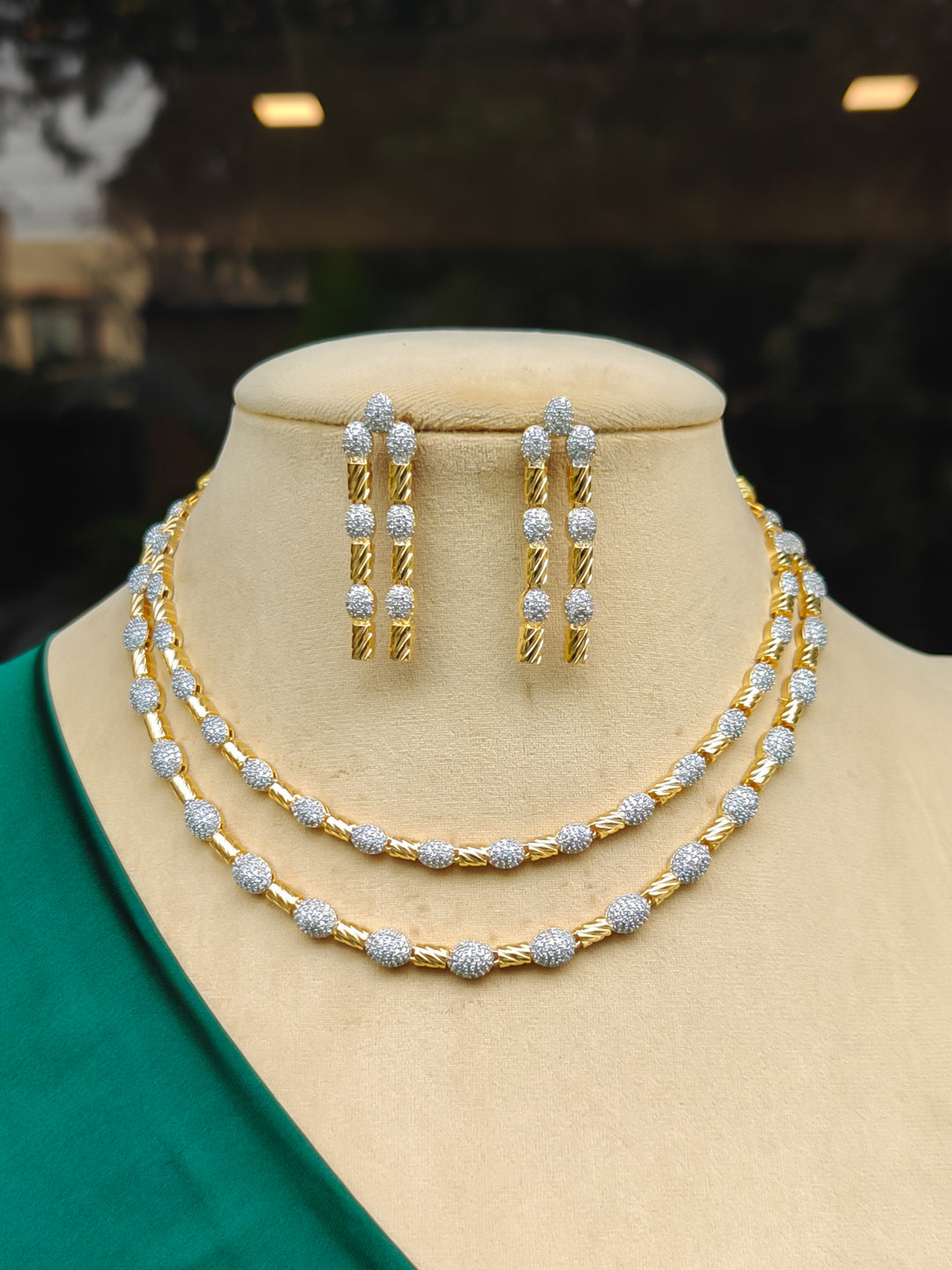 Polaris Necklace Set