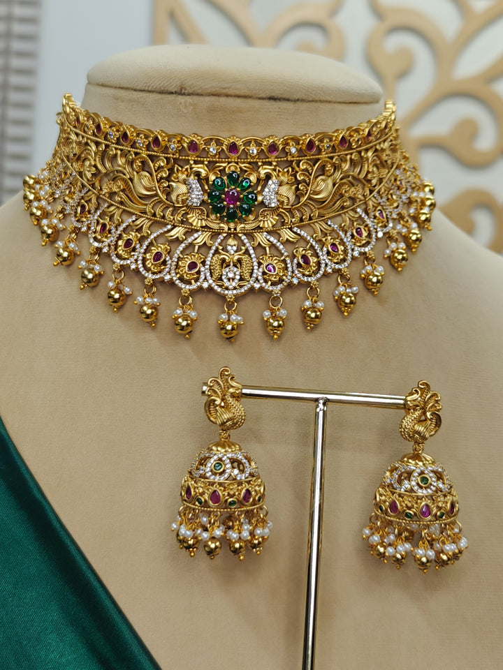 Saharunissa Necklace Set